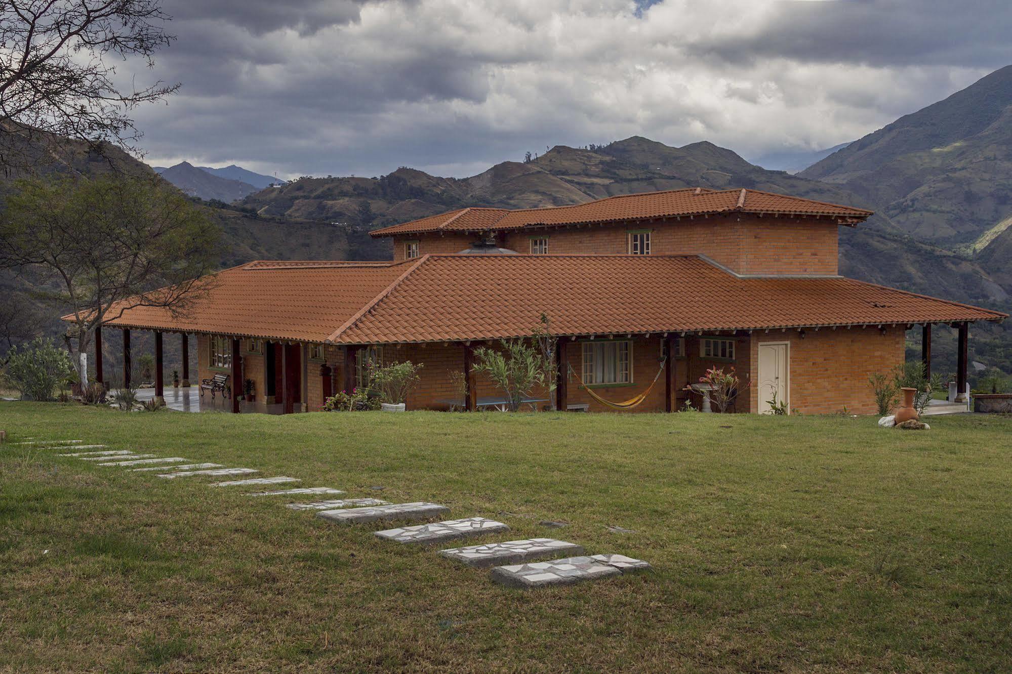 Villa Beatriz Lodge Vilcabamba Esterno foto