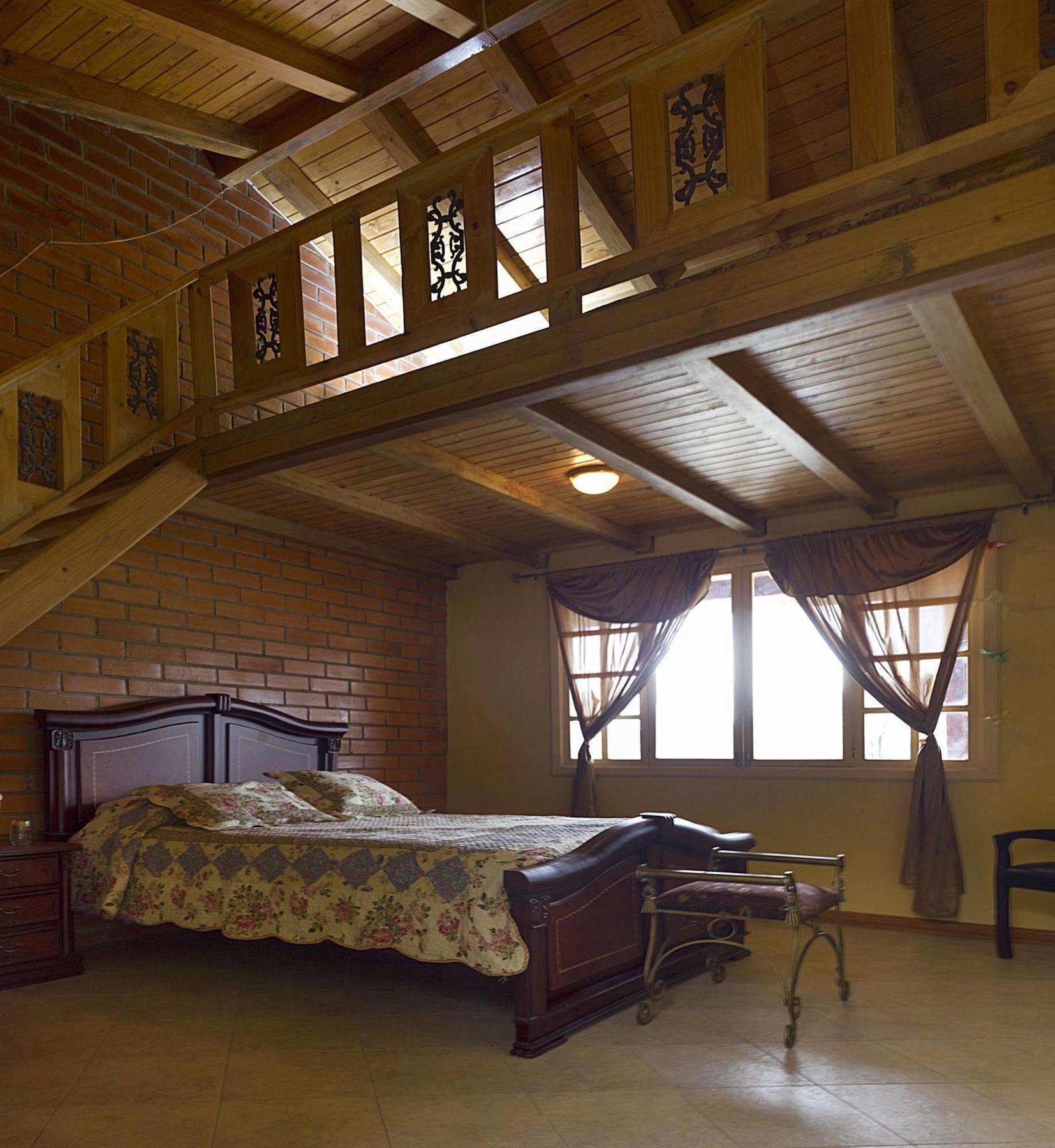 Villa Beatriz Lodge Vilcabamba Esterno foto