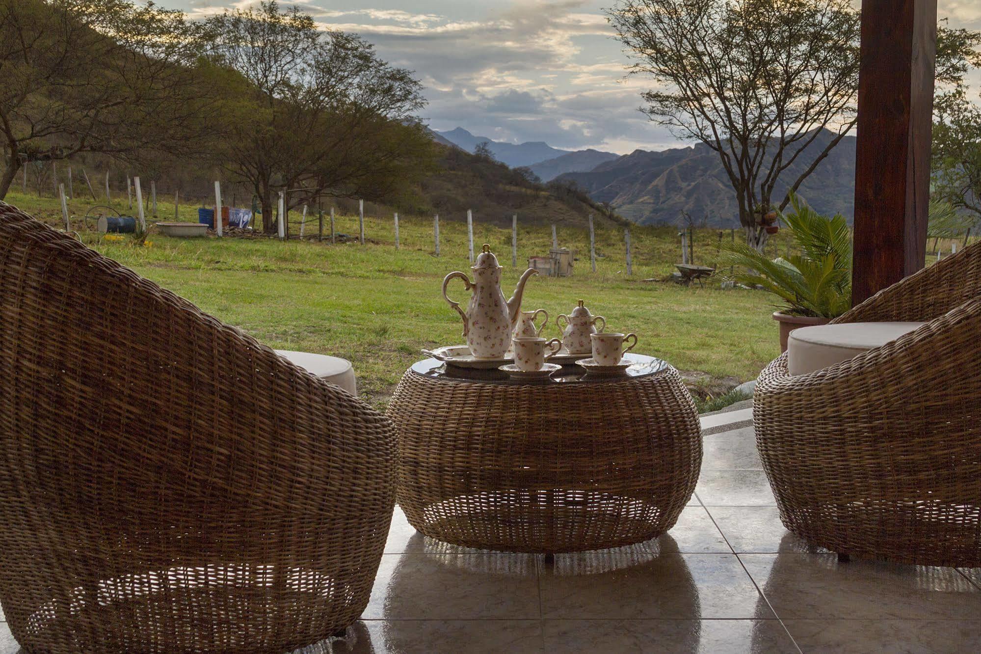 Villa Beatriz Lodge Vilcabamba Esterno foto